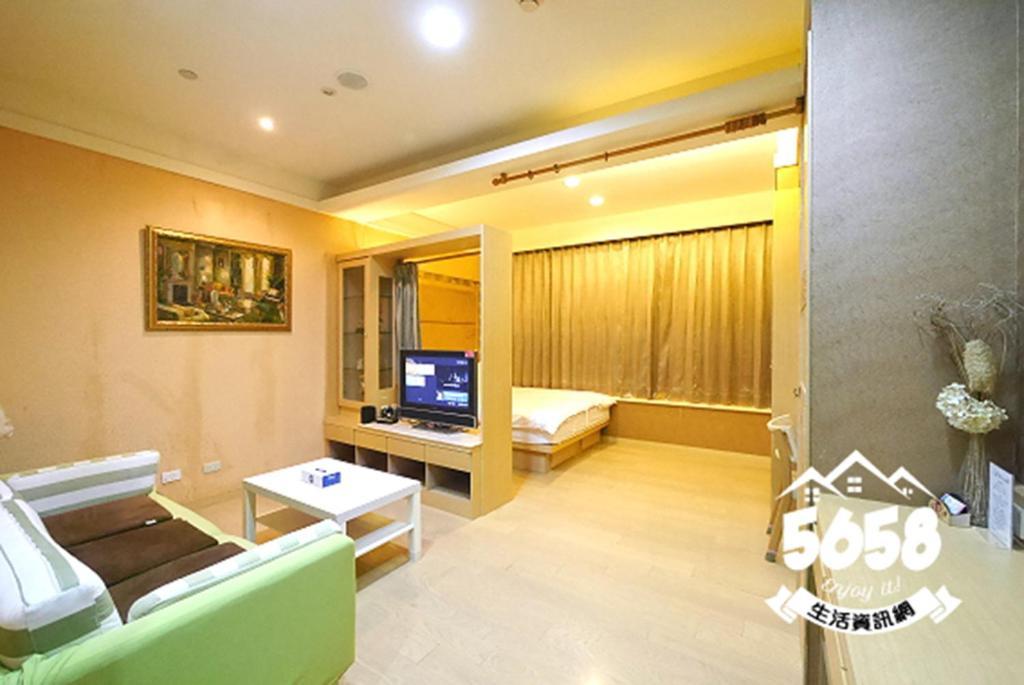 85 Happy Holiday Hotel Kaohsiung Exterior foto