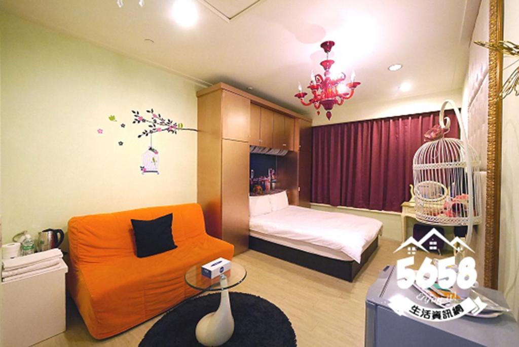 85 Happy Holiday Hotel Kaohsiung Exterior foto
